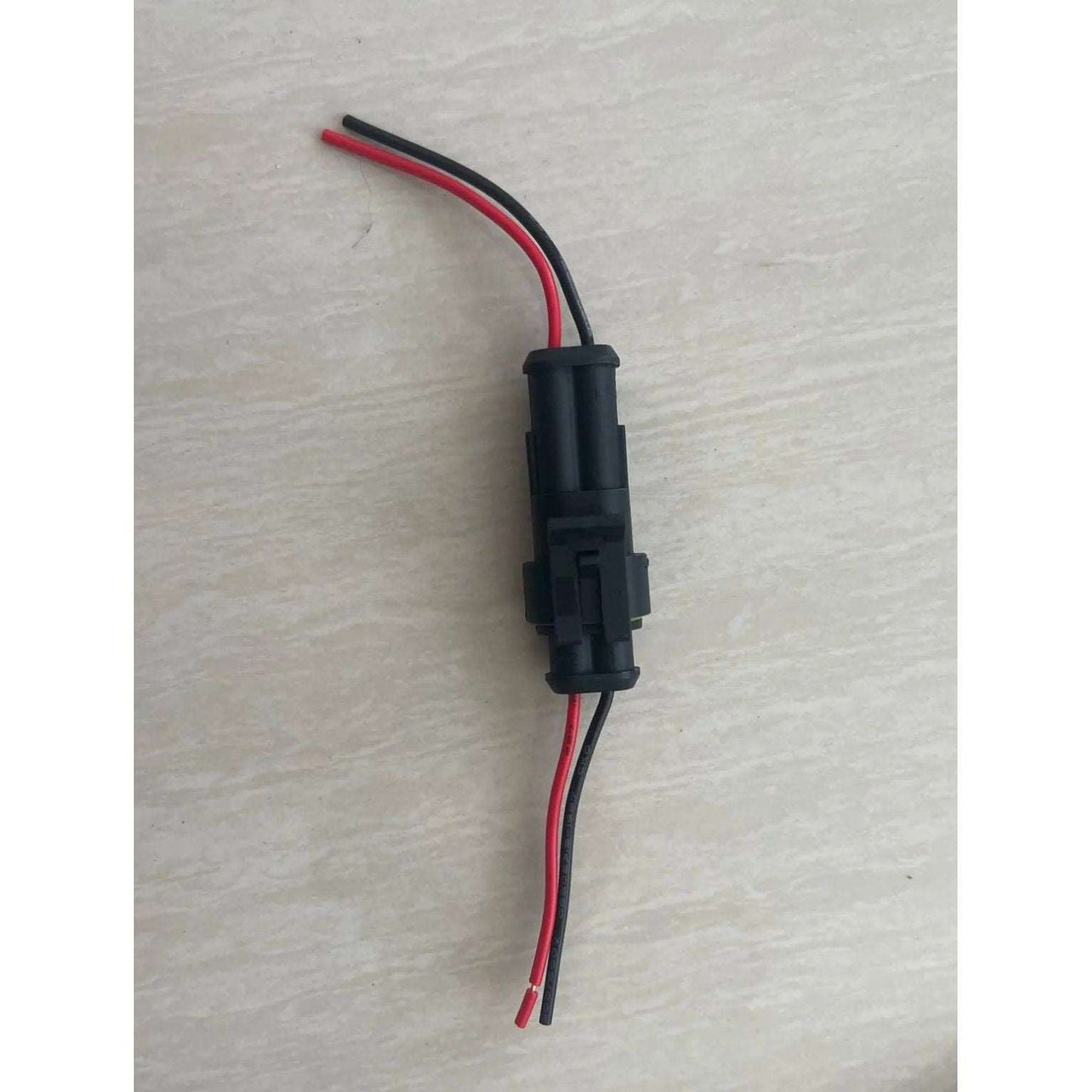 IP65 Vattentät kontakt PA66 nylon + packning i silikon - färdigstiftad med kabel för enkel skarvning - Landgren Dynamics