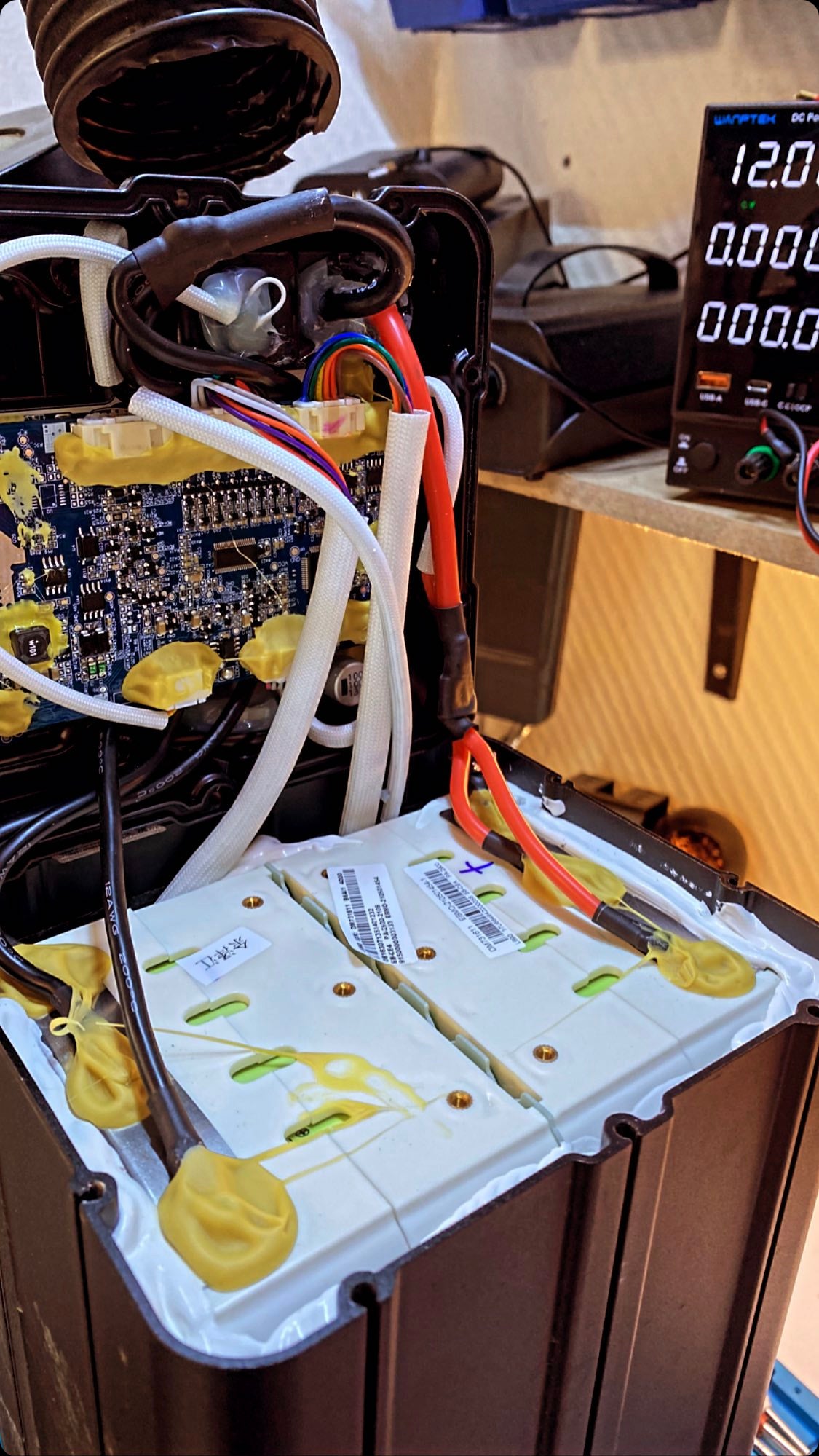 Batteri reparation test felsökning elektriska fordon Landgren Dynamics