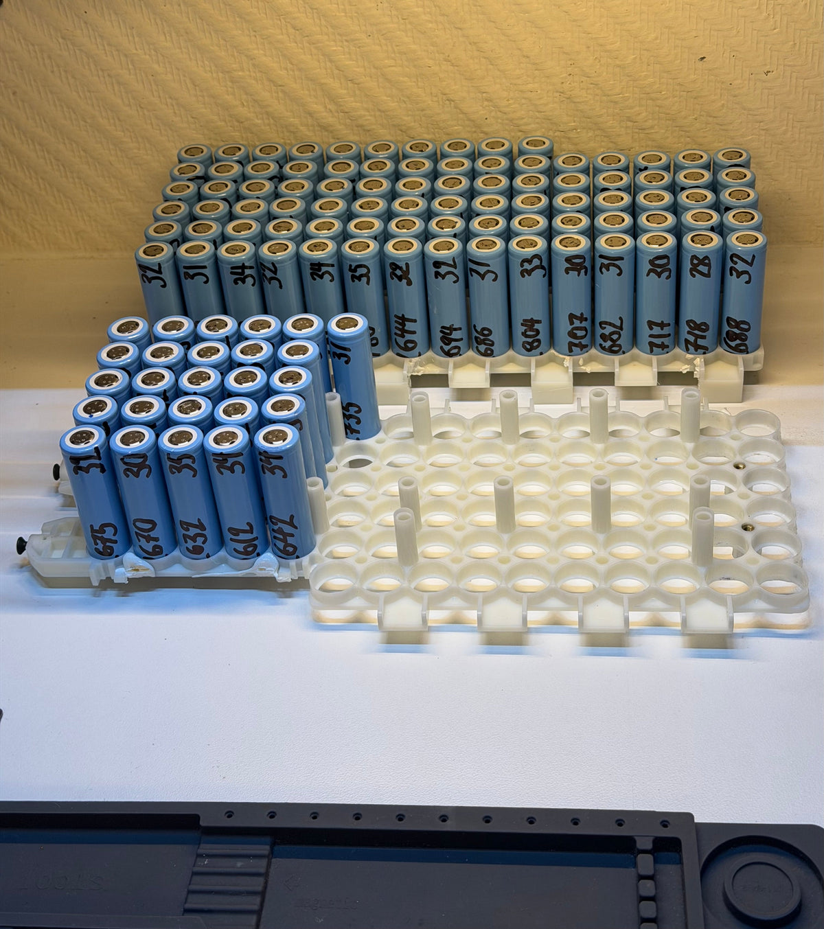 18650 celler LGGBMH11865 (LG MH1) ~2700mah / 25-30ir begagnade & testade - Landgren Dynamics
