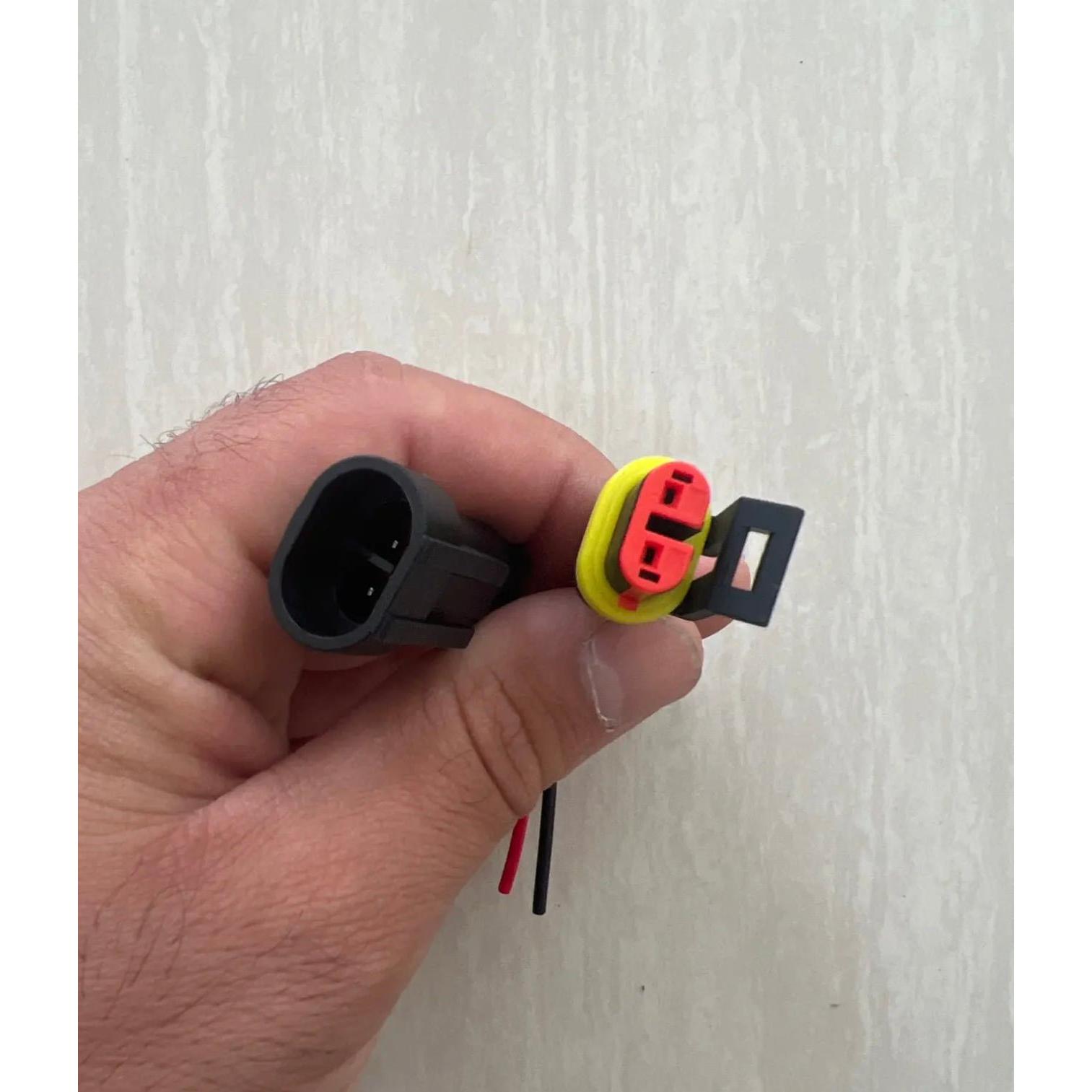 IP65 Vattentät kontakt PA66 nylon + packning i silikon - färdigstiftad med kabel för enkel skarvning - Landgren Dynamics